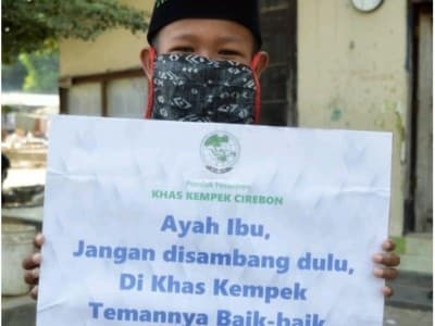 Tak Dijenguk Orang Tua, Banyak Teman Jadi Semangat Santri Baru