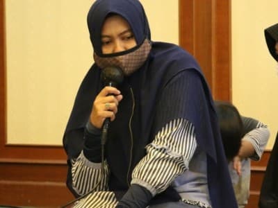 Kesaksian Istri HM Sulton Fathoni tentang Kecintaan Suaminya kepada NU