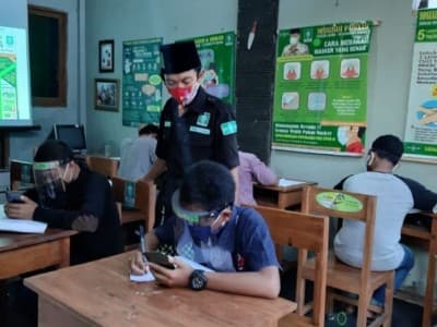 Rumah Belajar, Upaya LPBINU Bangil Pasuruan Fasilitasi Siswa di Masa Pandemi