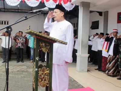 Pimpin Upacara Proklamasi, Habib Luthfi: Bangkitkan Nasionalisme