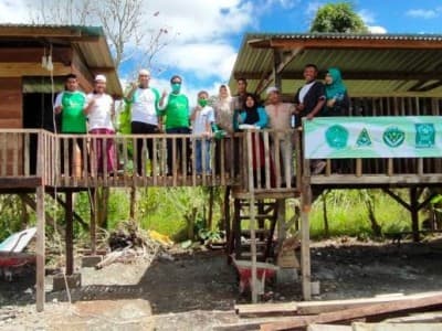 Tekad Mandiri Pesantren di Mimika dengan Usaha Ternak Kambing