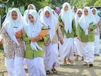 Rp2,59 Triliun Bantuan untuk Pesantren dan Madin Cair Akhir Agustus