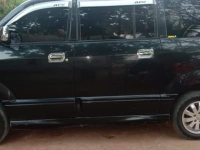 Seorang Warga Pringsewu Hibahkan Mobilnya untuk Jadi Ambulan NU Peduli