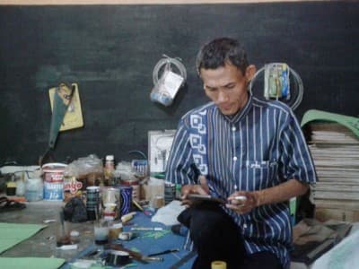 Kenalkan kepada Masyarakat, Seniman Kaligrafi Kudus Dirikan Galeri Wisata Edukasi