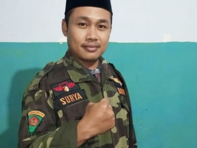 Pemuda Ansor Jombang Ini 'Sulap' Kediamannya Jadi Rumah Belajar