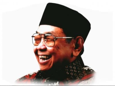 Kenang Humor Gus Dur, Ananda Sukarlan dan Sejumlah Musisi Gelar Konser Daring