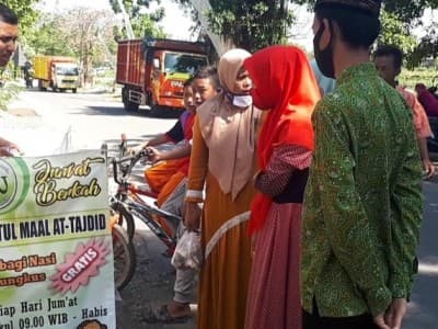 Melalui BMT At-Tajdid, LP Ma’arif NU di Bojonegoro Inisiasi Jumat Berkah