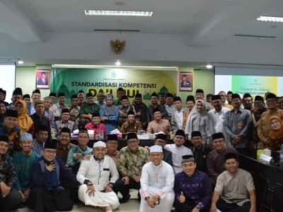 Soal Penceramah Bersertifikat, Komisi Dakwah MUI Ceritakan Pembinaan Dai di Majelis Ulama