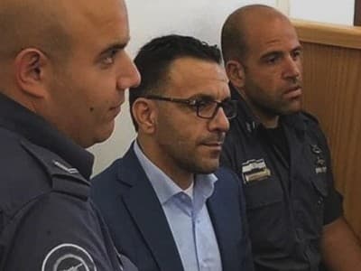 Israel Larang Gubernur Yerusalem Menghubungi Presiden Abbas