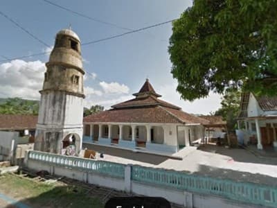 Masjid Kokoh 109 Tahun ini Jadi Saksi Perjuangan Mbah Shiddiq