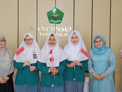 Ciptakan Pembersih Tangan, Santri Cipasung Raih Juara Kompetisi Sains Internasional