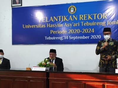 Dilantik, Rektor Unhasy Tebuireng Diingatkan Cita-cita Besar Almarhum Gus Sholah