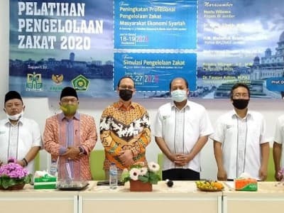 Perlunya Ubah Mustahik menjadi Muzakki dengan Zakat Produktif