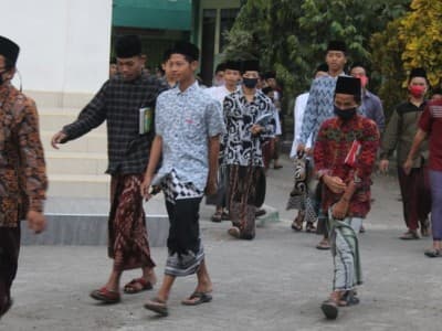 90 Persen Balik Pondok, Begini Pola Belajar Santri Mamba'ul Ma'arif Jombang