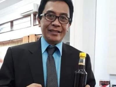 Melirik Manisnya Usaha Madu Seorang Kiai NU di Jember