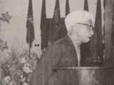 Soekarno Minta Pertimbangan Mbah Wahab dalam Pembebasan Papua Barat