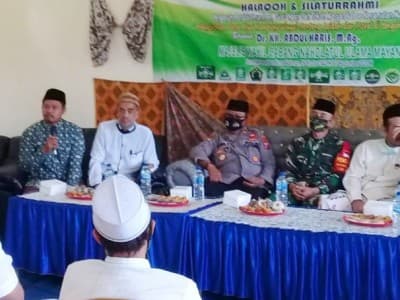Penjaga Moral Umat, Kiai Kampung Harus Dijaga Marwahnya