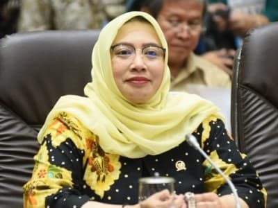 Komisi IX DPR RI Maksimalkan Peran Dokter Melalui RUU POM