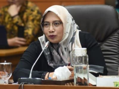 Komisi IX DPR Tegaskan RUU POM untuk Lindungi Rakyat dari Zat Berbahaya