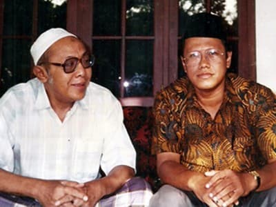 Wawancara dengan KH Achmad Siddiq (1): Memahami Garis-garis Besar Islam
