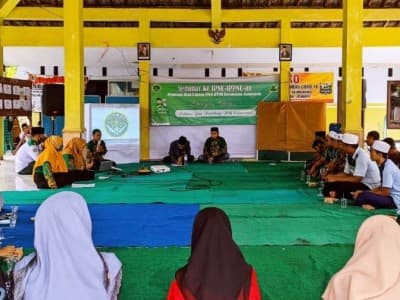 Tingkatkan Wawasan Tauhid, Pelajar NU Jember Kaji Kitab Sullamut Taufiq