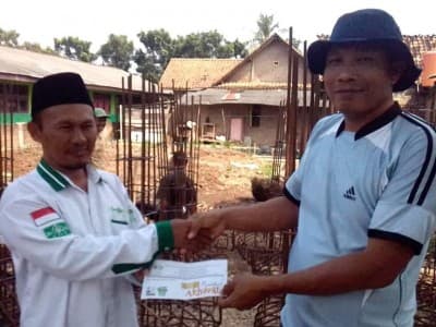 LAZISNU Bantu Pembangunan Pesantren NU di Wonosari dengan Koin NU