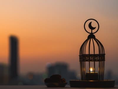 Khutbah Jumat: Sikap Bijak Menghadapi Musibah