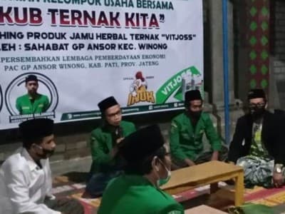 Tingkatkan Ekonomi, Ansor Winong Pati Usaha Ternak Bebek