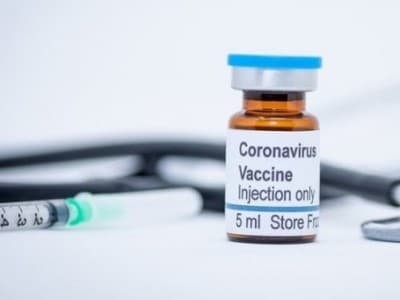 LKNU Minta Pemerintah Pertimbangkan Kehalalan Vaksin Covid-19