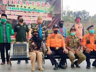 Waspadai Musim Hujan, Bagana Kota Semarang Latihan SAR Air