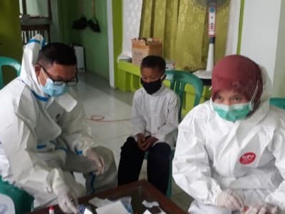 Rapid Test Pastikan Peserta Sunatan Masal LAZISNU Pringsewu Sehat