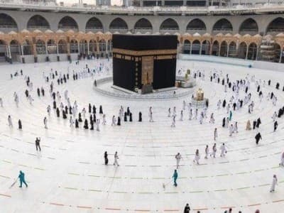 Tahap Pertama Umrah: Diikuti 125 Ribu Lebih Jamaah dan Tak Ada Infeksi Covid-19