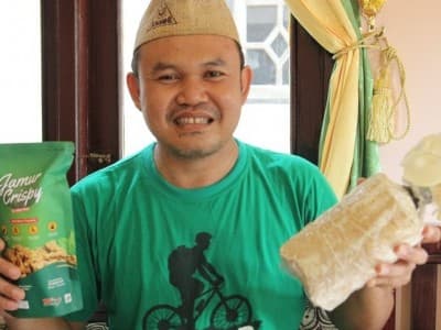 Mahali, Santri Asal Brebes Jual Jamur Crispy Tembus ke Hongkong