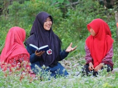 Santri Mandiri dan Relasi Kehidupan Sosial