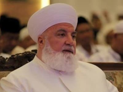 Mobilnya Meledak Terpasang Bom, Mufti Damaskus Syekh Adnan Al-Afyouni Wafat