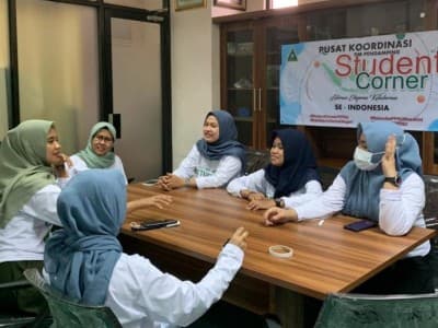 Student Corner IPPNU Wujud Bakti Santri untuk Negeri