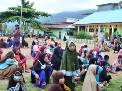 NU Poso Adakan Khitanan Massal dan Lomba-lomba di Tamanjeka