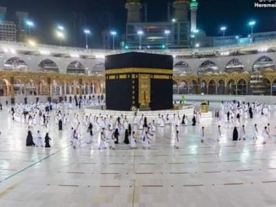 Jamaah Umrah Tertunda Capai 26 Ribu, Penuhi Syarat Usia