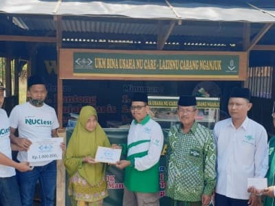 Bantu Bangkitkan Ekonomi Masyarakat, LAZISNU Nganjuk Berikan Modal Usaha