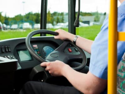 Politik Sopir Bus yang Bikin Gaduh