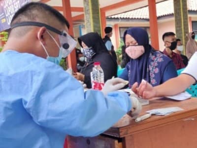 Makna Hari Pahlawan di Mata Nakes, Berjuang Sembuhkan Pasien Covid-19