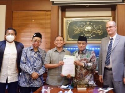 Masuk Islam, Mualaf Ini Ceritakan Ketertarikannya pada NU