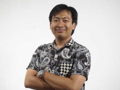 Ibnu Kharish, Ustadz Muda Penerima MAARIF Award 2020