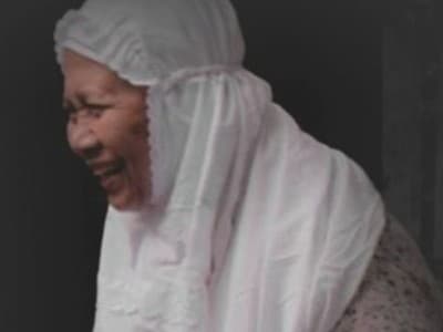 Innalillahi, Nyai Hanifah Krapyak Wafat