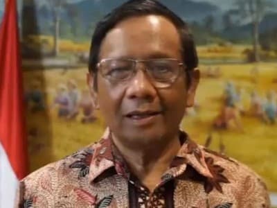 Pemerintah Tindak Tegas Kerumunan Massa untuk Tekan Covid-19