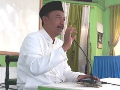 Berita Hoaks Sumbang Kendornya Masyarakat Patuhi Protokol Kesehatan