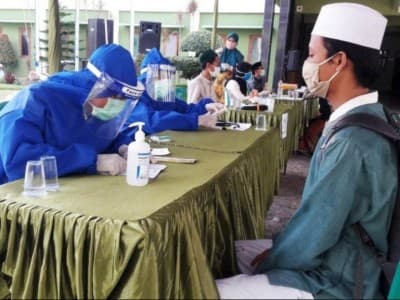 Bolehkah Pesantren Memulangkan Santri di Masa Pandemi? 