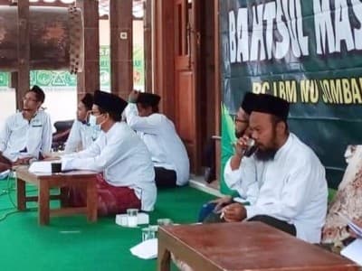 Sisi Lain Forum Bahtsul Masail yang Patut Diteladani