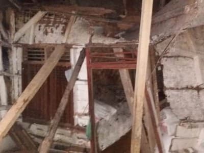 Tanah Longsor Rusak Rumah Warga di Cilacap