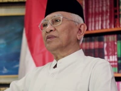 Tangis Gus Mus Ajak para Ustadz dan Habib Hadirkan Akhlak Rasulullah